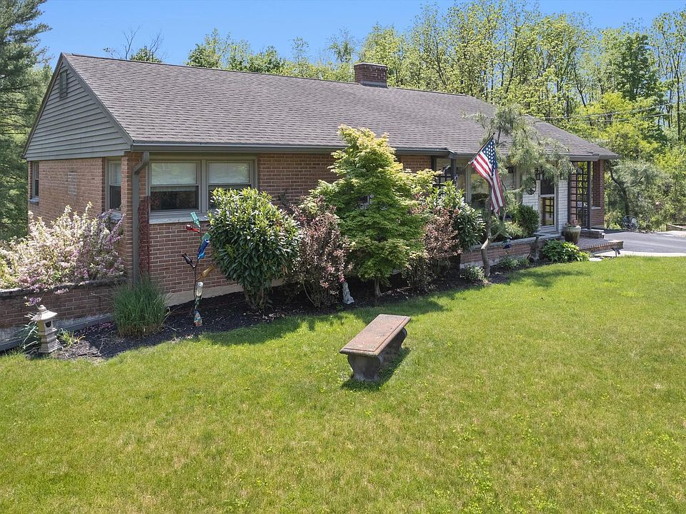 330 Oak Forest Dr, Saint Thomas, PA 17252 Zillow