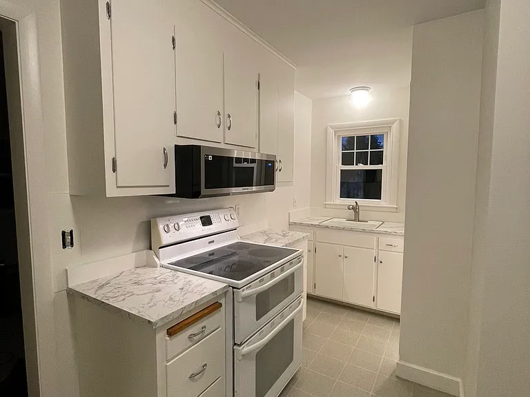 South facing kitchen.
