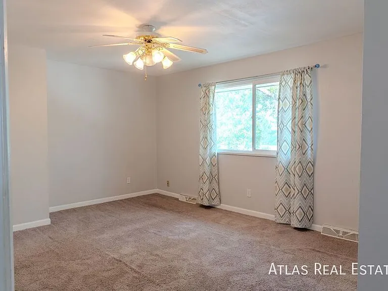 3653 W Union Ave — Photo 22