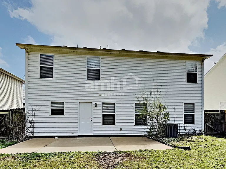 5209 Sunsail Dr — Photo 21