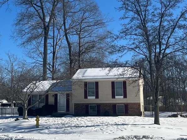 1764 Red Oak Ln, Waldorf, MD 20601