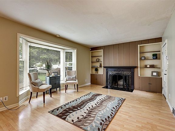 5th image of 521 7th St NW