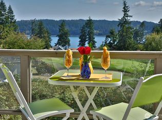 Holmes Harbor, Freeland, WA 98249