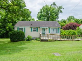 3701 Sentinel Dr, Nashville, TN 37209