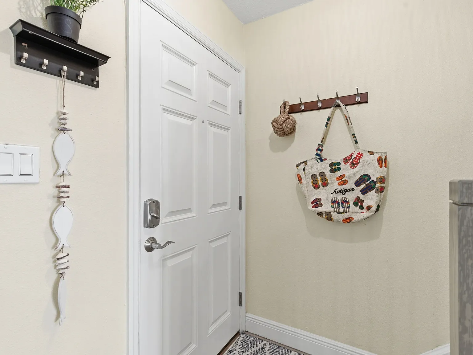 2 bed, 1124 sqft, $3,450 — Photo 3