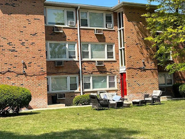 14019 S School St — Photo 16