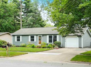 1714 Indian Woods Dr, Traverse City, MI 49686