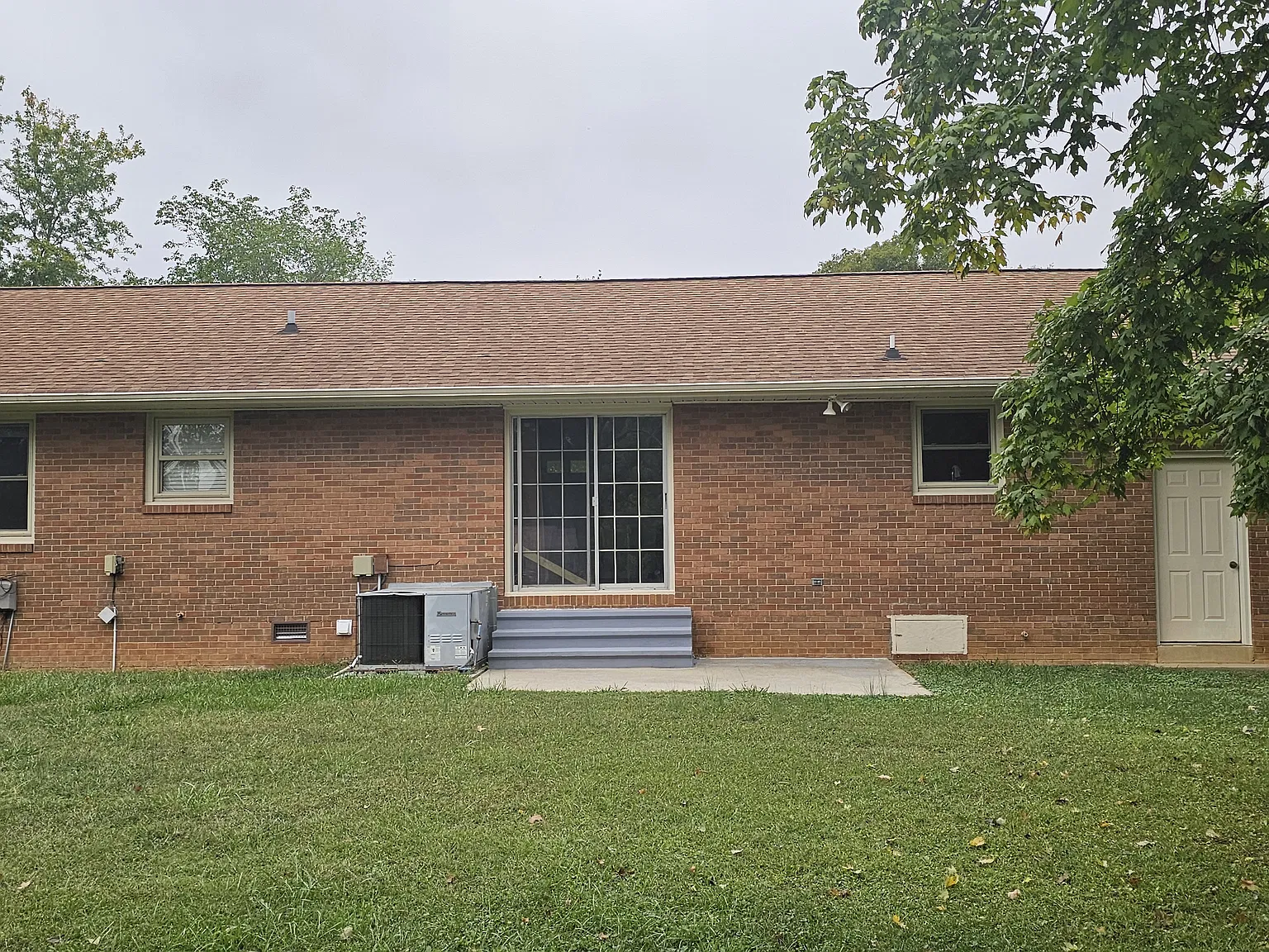 3 bed, 1435 sqft, $1,800 — Photo 4