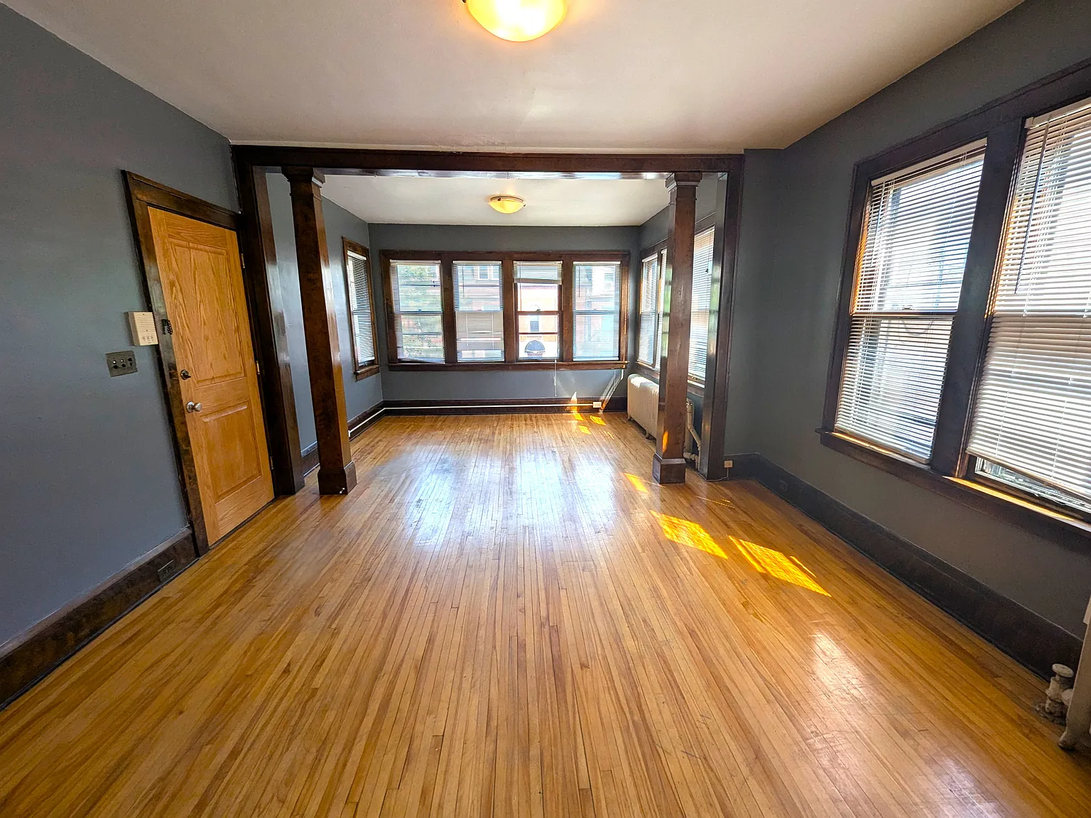 2 bed, 1200 sqft, $1,635 — Photo 2