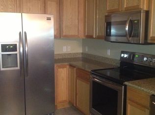 5429 Brewer Ln, Inver Grove Heights, MN 55076