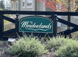 LOT 1 Ireland Ct, Oconomowoc, WI 53066