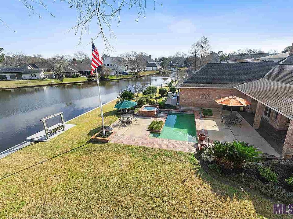 1st image of 12347 Lake Sherwood Ave S