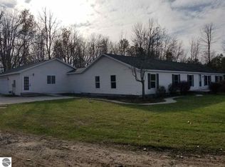 5110 E Chip Cove Rd, Mount Pleasant, MI 48858