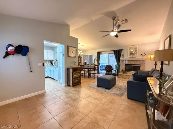8665 Prairie Hill Dr, Las Vegas, NV 89134
