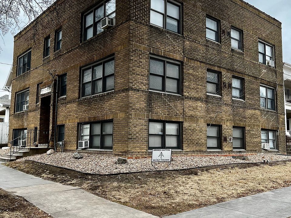 1st image of 301 S 18th St #10