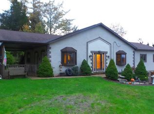 356 Pine Hollow Rd, Trafford, PA 15085