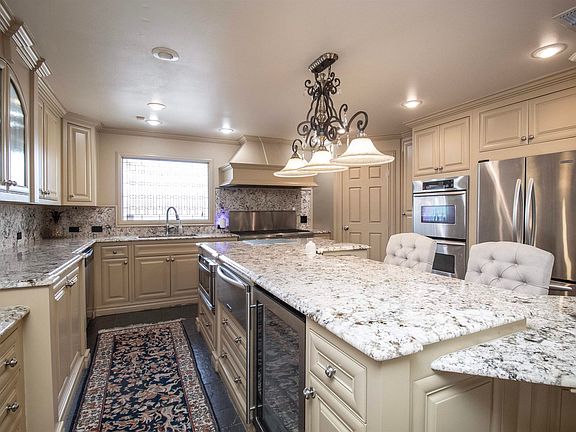 4th image of 23 Northwood Dr #23