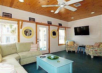 Comfortable living space!