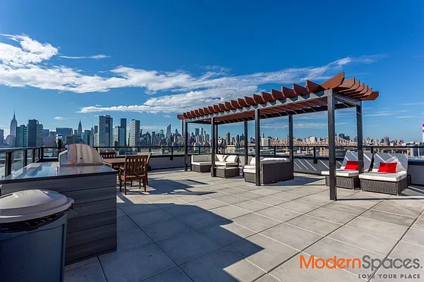 Rented by Modern Spaces | media 6