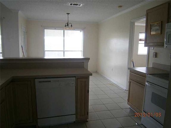 5th image of 105 Cypress Grove Ct