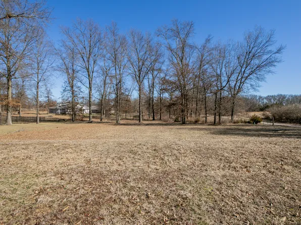 3814 Graf Dr, Mexico, MO 65265