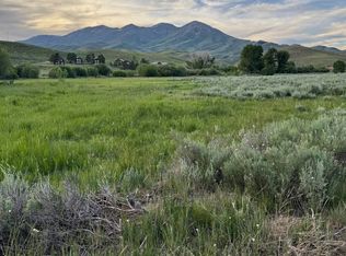 19 Fairway Ests, Fairfield, ID 83327