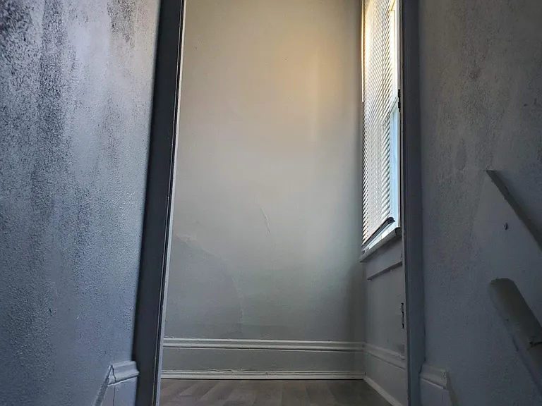 1826 Ford Ave #1 — Photo 11