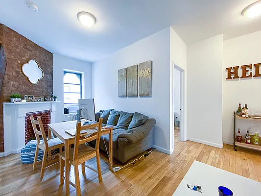 Rented by Compass | media 16