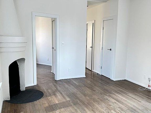 4th image of 92 Grove St APT 67