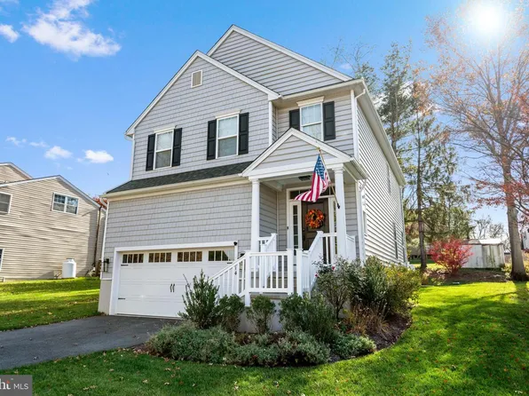 614 Oak Ave, Kennett Square, PA 19348