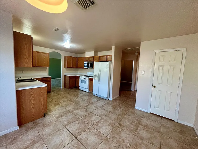 19718 River Pointe Ln — Photo 14