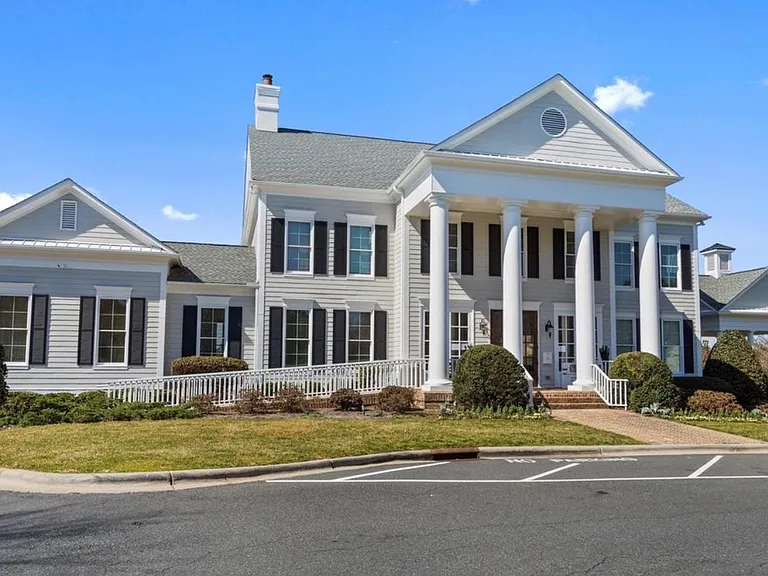 3061 Hartson Pointe Dr — Photo 33