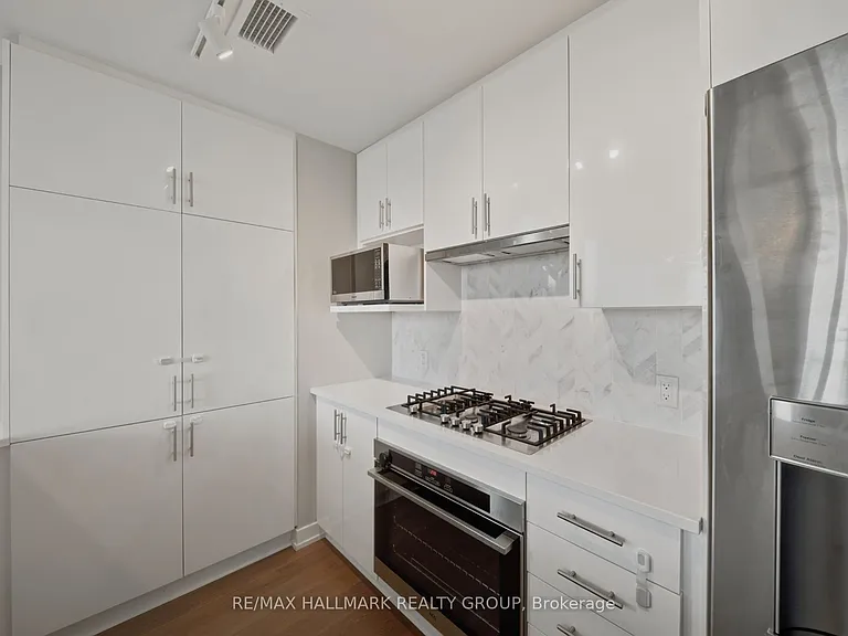530 De Mazenod Ave #610 — Photo 3
