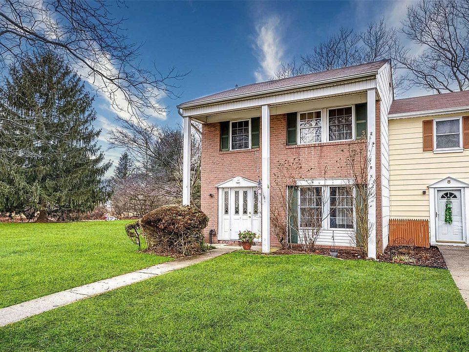 1st image of 9 Sharpsburg Ct