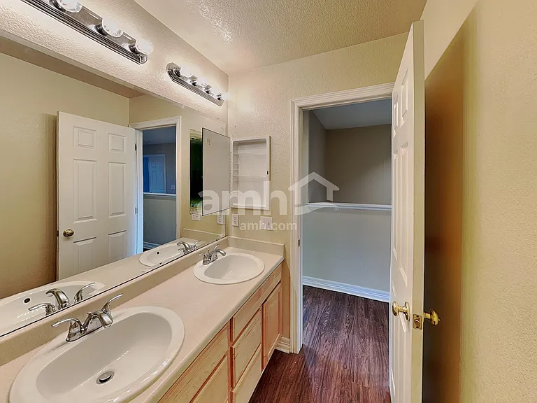 13945 Jasmine St — Photo 16