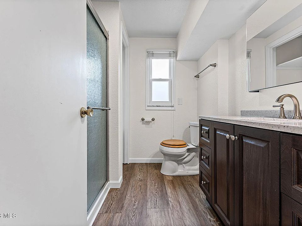 1st image of 2524 Secor Rd Unit 3