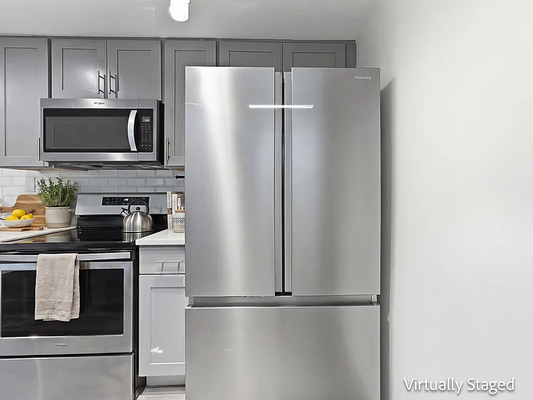 2626 E Madison St #1 — Photo 15