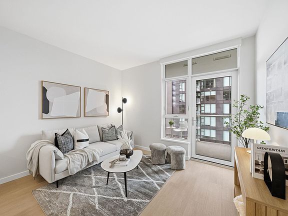 5th image of 2186 Gilmore Ave N #1207