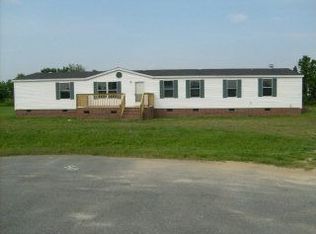 113 Maggie Rd, Mount Olive, NC 28365