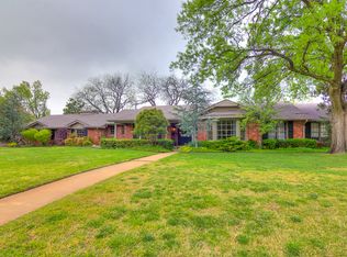 1313 Kenilworth Rd, Nichols Hills, OK 73120