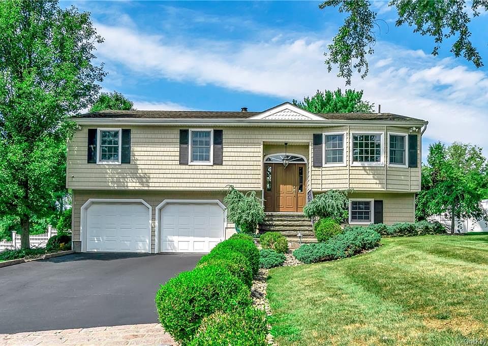 1st image of 18 Green Ln