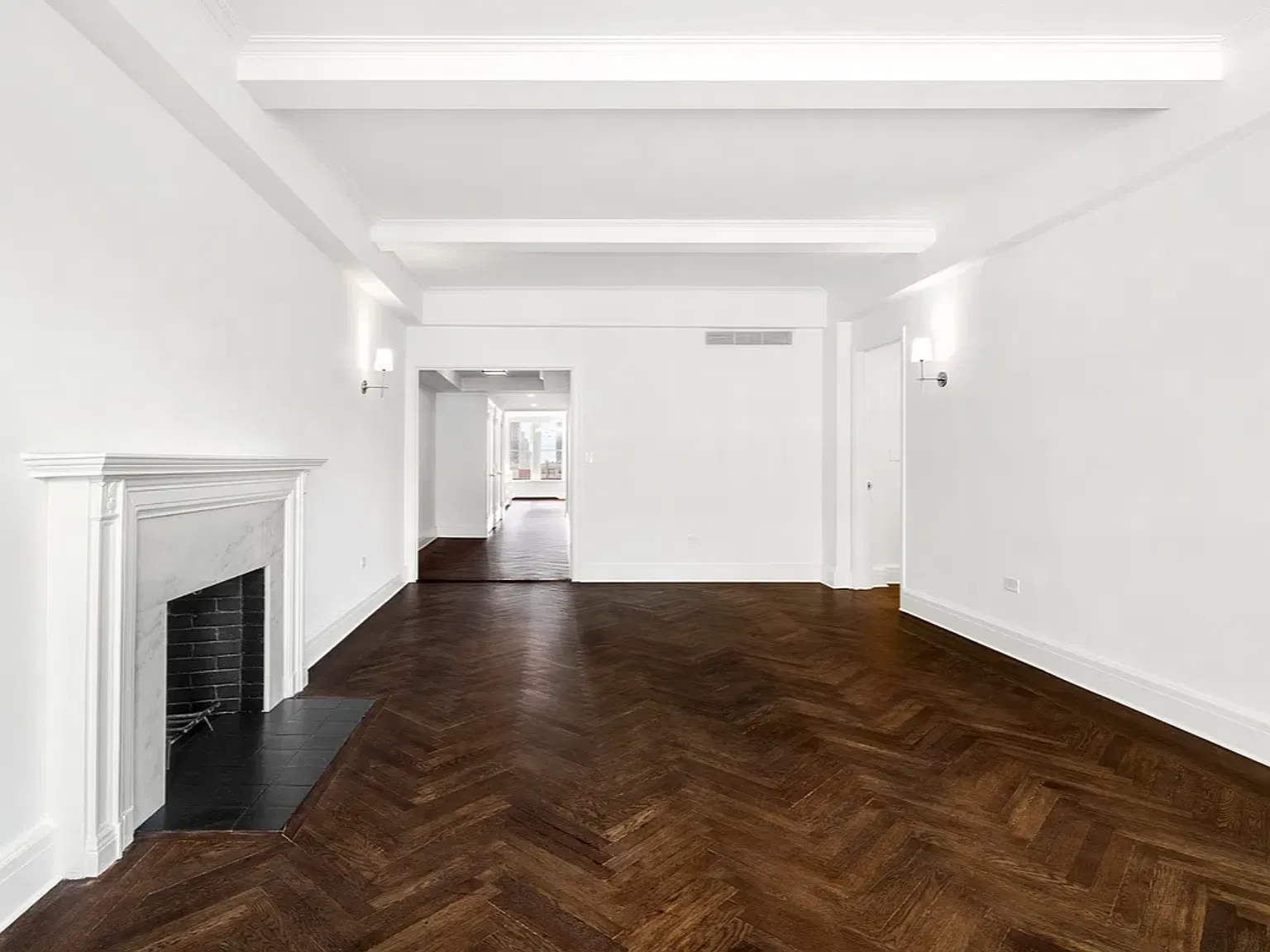 1085 Park Avenue — Photo 4