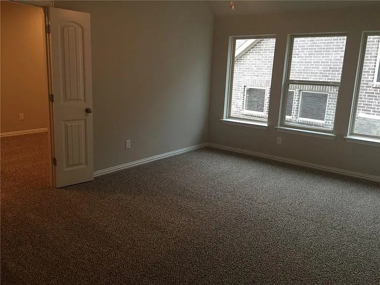 10548 Helen Dr — Photo 19