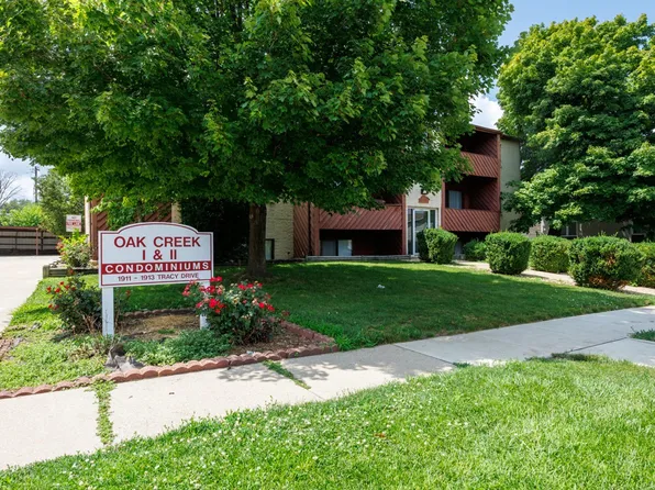 1911 Tracy Dr APT 1B, Bloomington, IL 61704