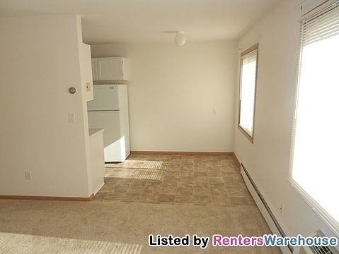 3rd image of 529 17th Ave N APT 101