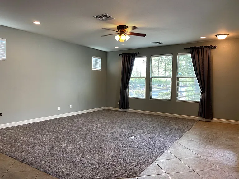 3279 E Jasper Dr — Photo 4