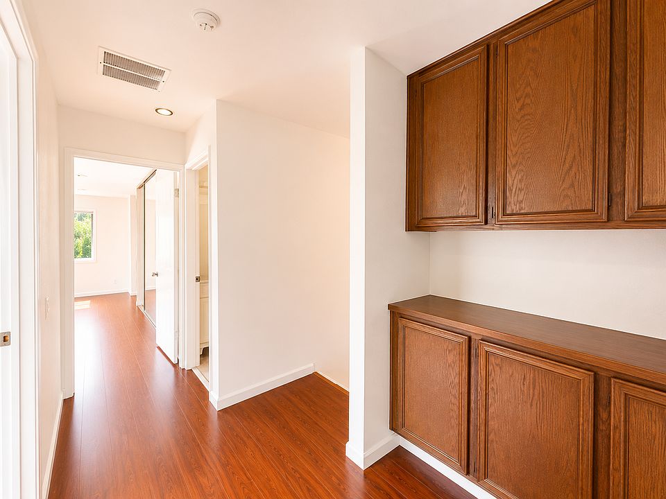 1st image of 3650 Annandale Ct