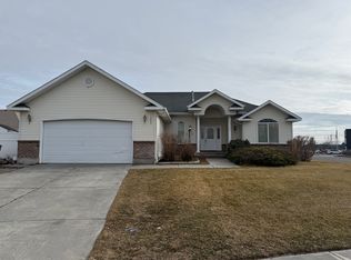 3485 Spring Creek Dr, Idaho Falls, ID 83404