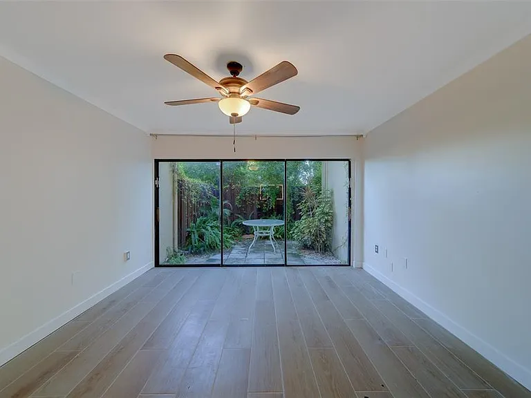 890 N Village Dr #103 — Photo 15