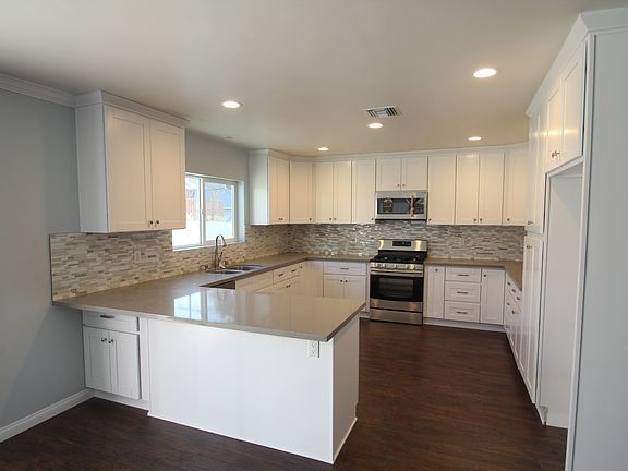 Cooks Kitchen